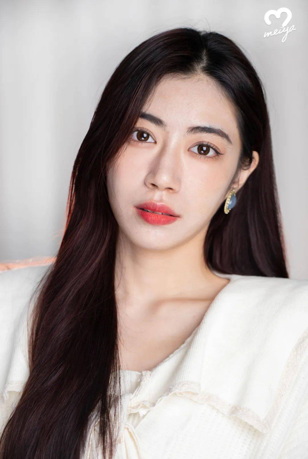 芽芽会化妆vs不会化妆的女生，到底有什么差别？