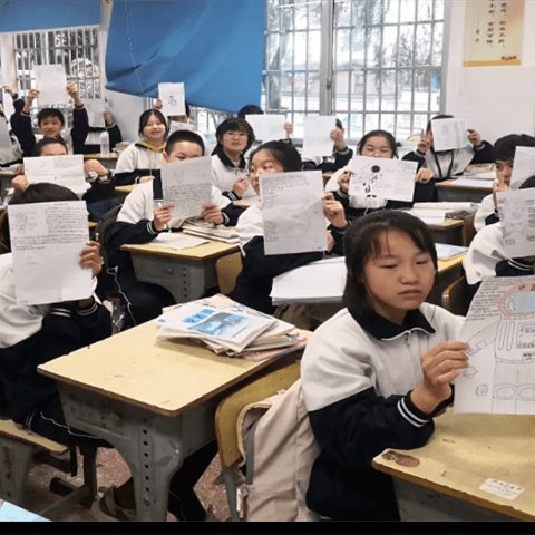 春城中学北斗领航奔梦想科创之花香春城