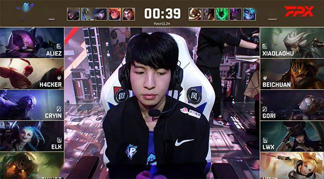 团战|LOL-德杯：Lwx四杀女警主宰团战，FPX 3-0淘汰UP晋级半决赛