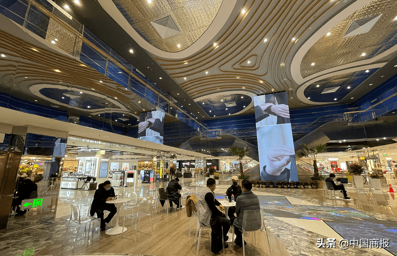 翠微百货公主坟店重装亮相消费者会买单吗