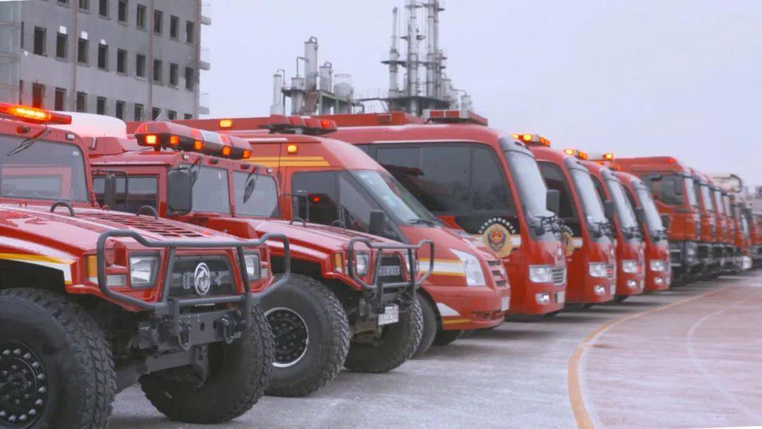 以雪为令以练为战辽宁省消防救援总队开展雨雪冰冻灾害救援拉动演练