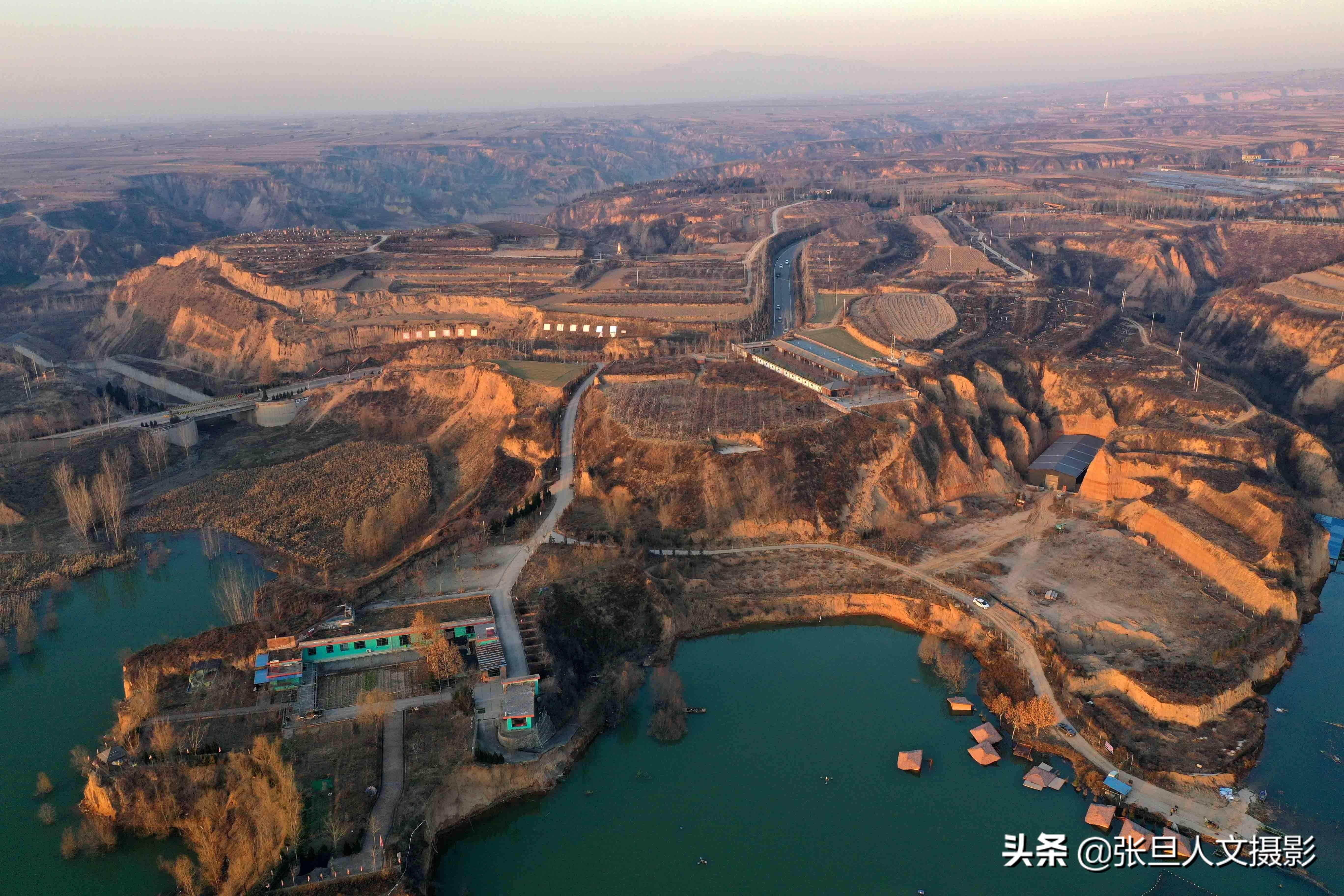 航拍临汾涝河水库看到水中各种神秘奇异的图案老农说是