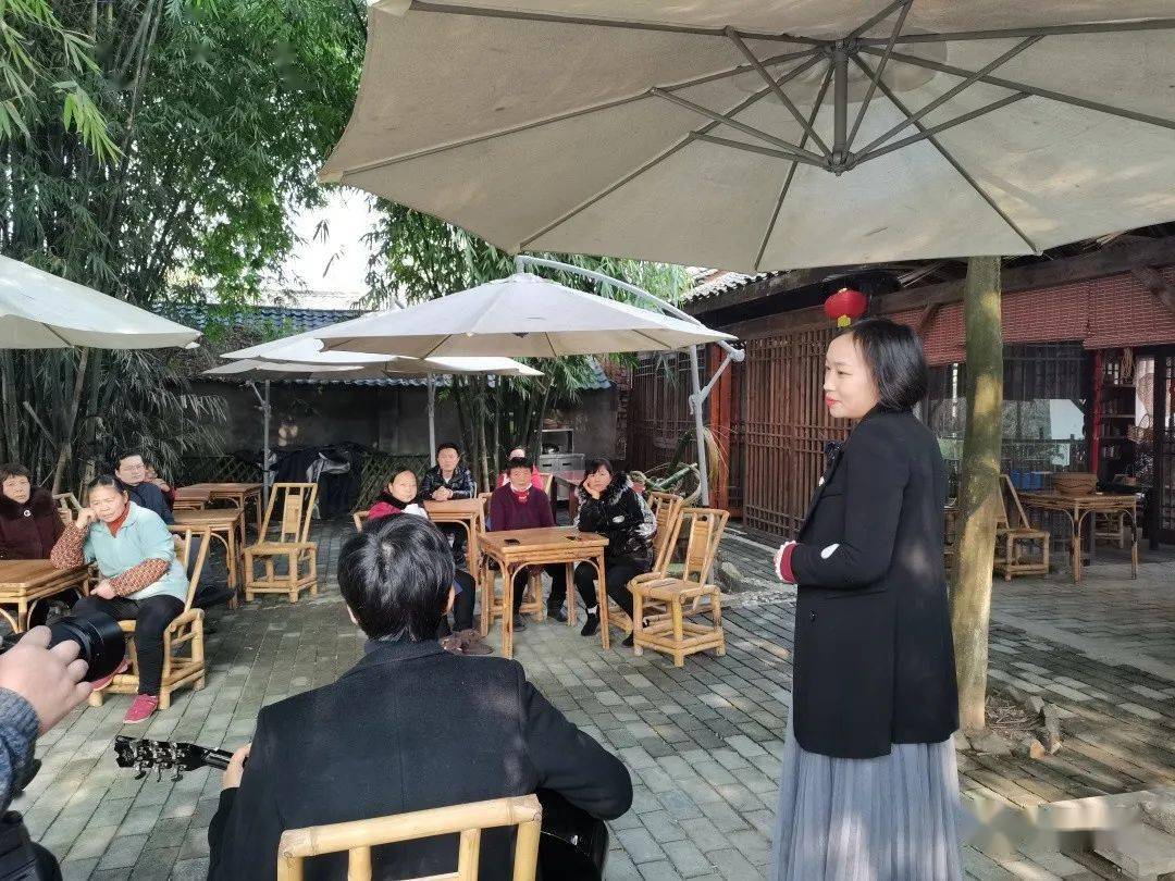 【在崇州】她见证着崇州乡村越来越好_五星村_村民_江燕