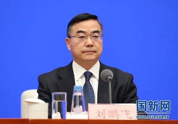 为配合陕西省疫情防控政策,12月24日,中国铁路西安局集团有限公司对大