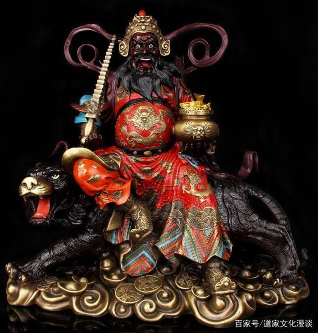 盘点道教神话里的九大著名兵器,每一件都不是人间凡品_拂尘_天师_神器