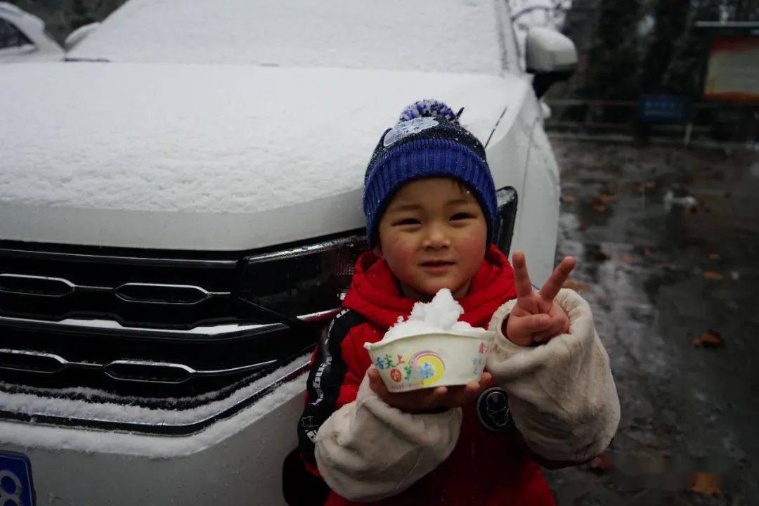 雪景|不负众望！都江堰下雪啦！最美雪景在这里~