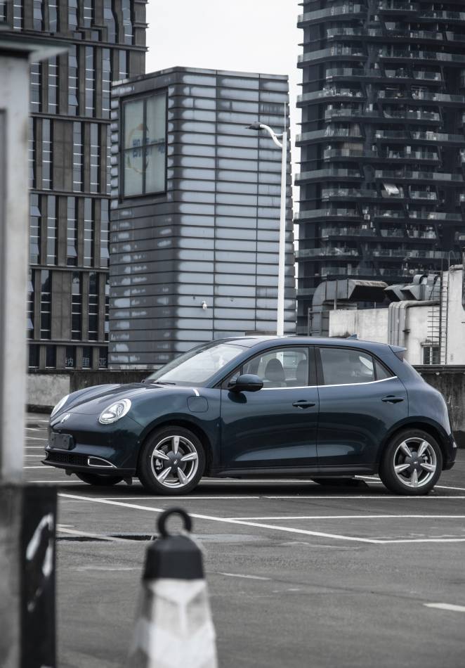 配前排座椅加热,按摩座椅,试驾"国产mini"——欧拉好猫_搜狐汽车_搜狐