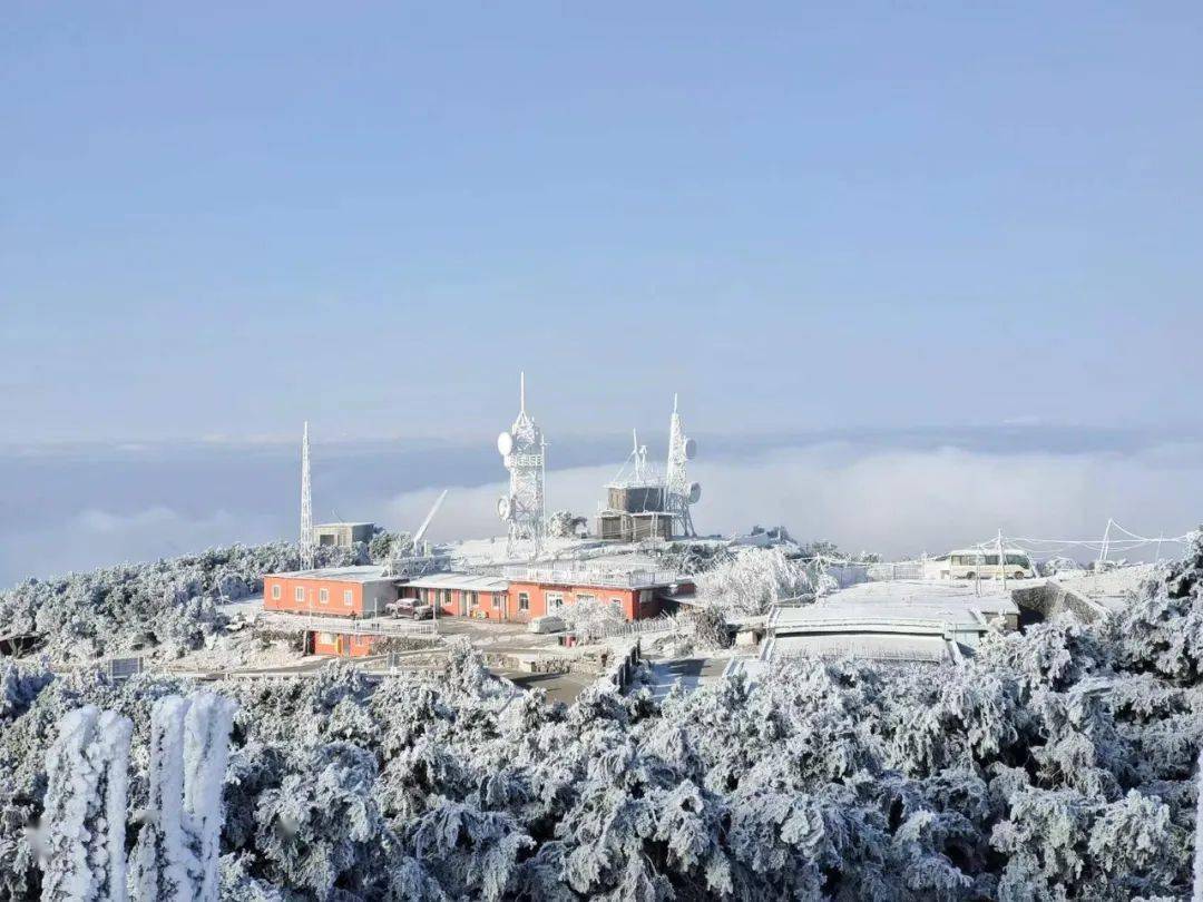 太美了台州最新雪景括苍山跌至10再现云海奇观多图多视频