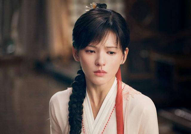 张予曦《千秋令》定妆照曝光,清新淡雅,气质温柔,难怪欢瑞捧她_凤离雪