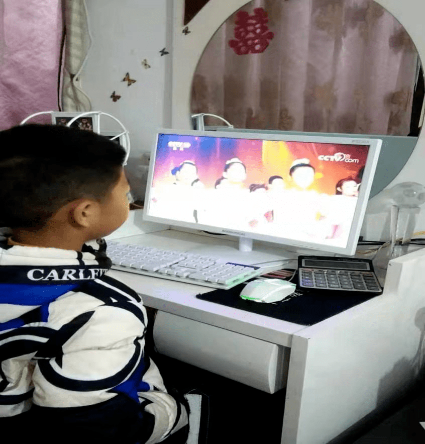 温州组织未成年人观看2021新时代好少年发布活动