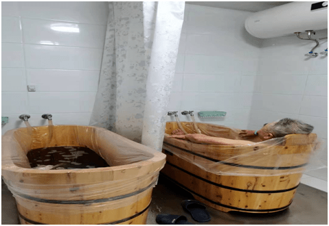 中医在身边丹东市中医院皮肤科开展中药药浴特色项目施展击退银屑病的