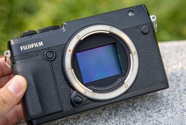 有史以来价格最低的中画幅微单富士gfx50sii强势来袭