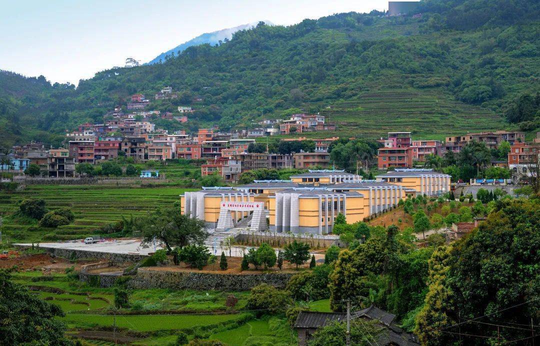 金淘镇占石村:改善人居环境,助力乡村振兴_村民_村容_垃圾