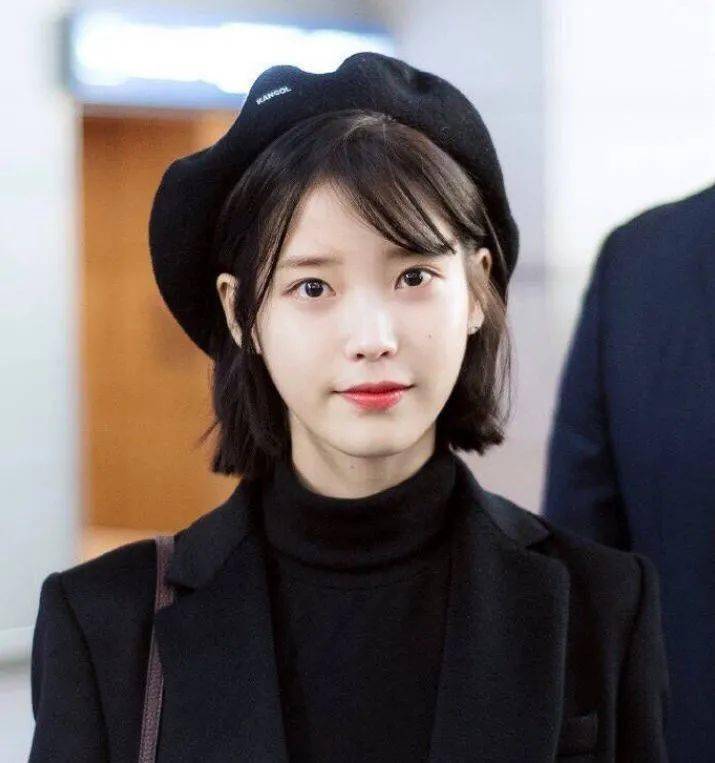 姐妹讲真!冬天有了贝雷帽,穿衣就是好看!!