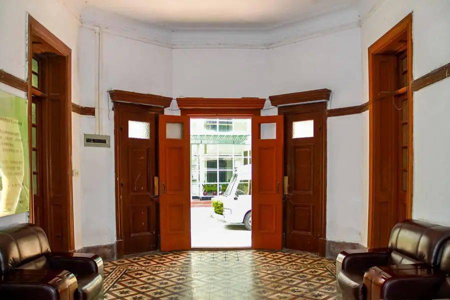 广州往事:陈济棠的"黄金时代"抵赞算命先生说:陈济棠"机不可失"胡汉民