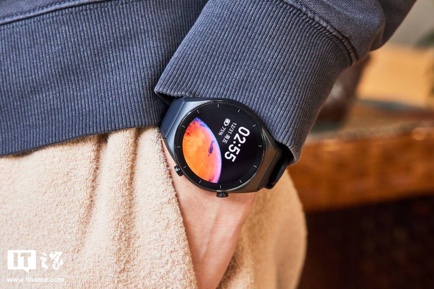 圆形|【IT之家开箱】小米Watch S1智能手表图赏：圆形表盘 + 12天续航