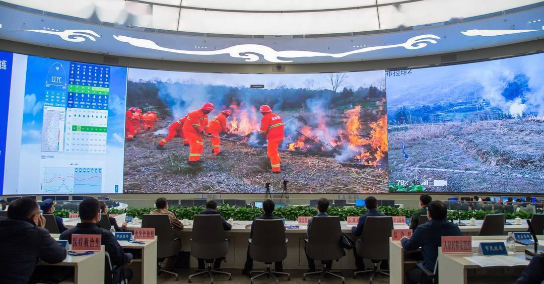 无人机建模、AI精准识别 成都举行2022年森林草原火灾应急演练