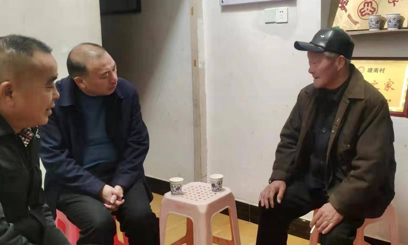 南昌县塘南镇相约每周三共赴民情连心桥