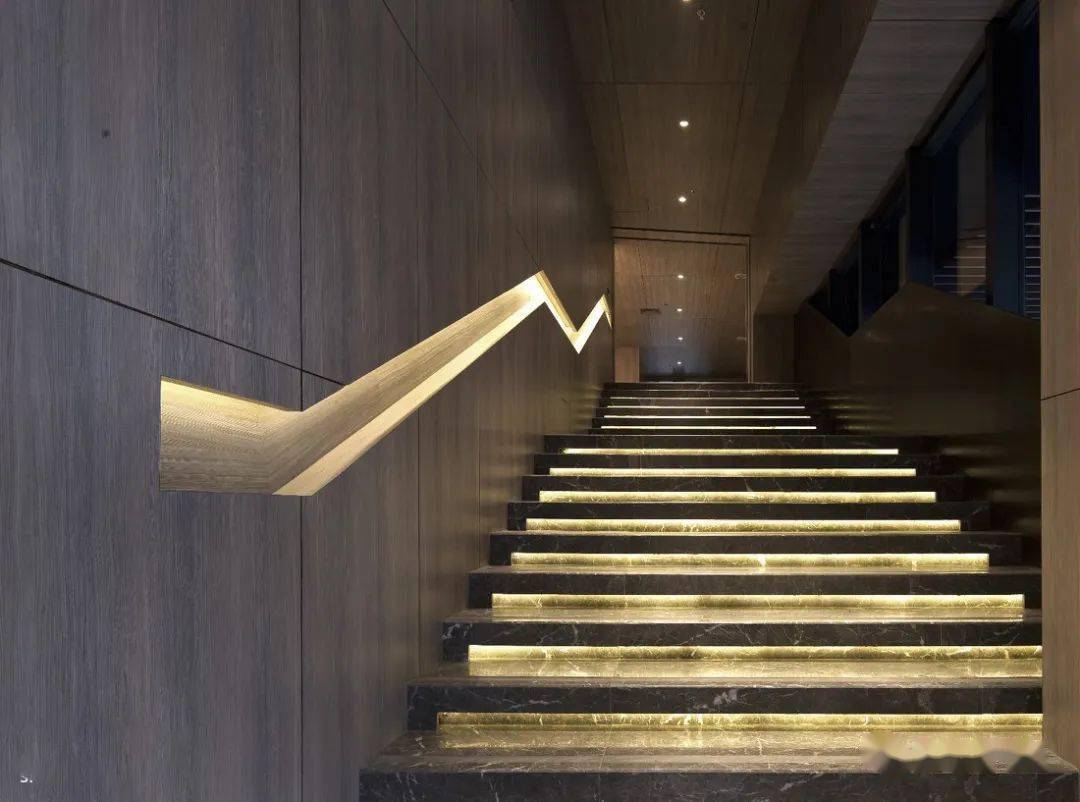 三套大理石别墅实拍,楼梯就是一道风景线- 欢迎投稿 -接受石材,善计