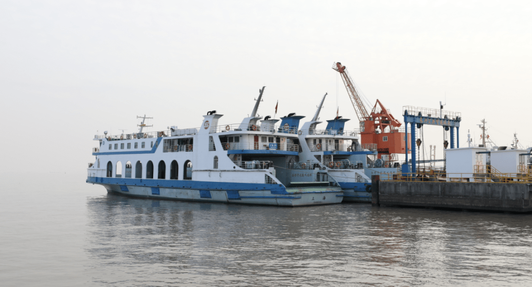 老船长的故事里,写着每个崇明人的乡愁_黄建平_客轮_车客渡