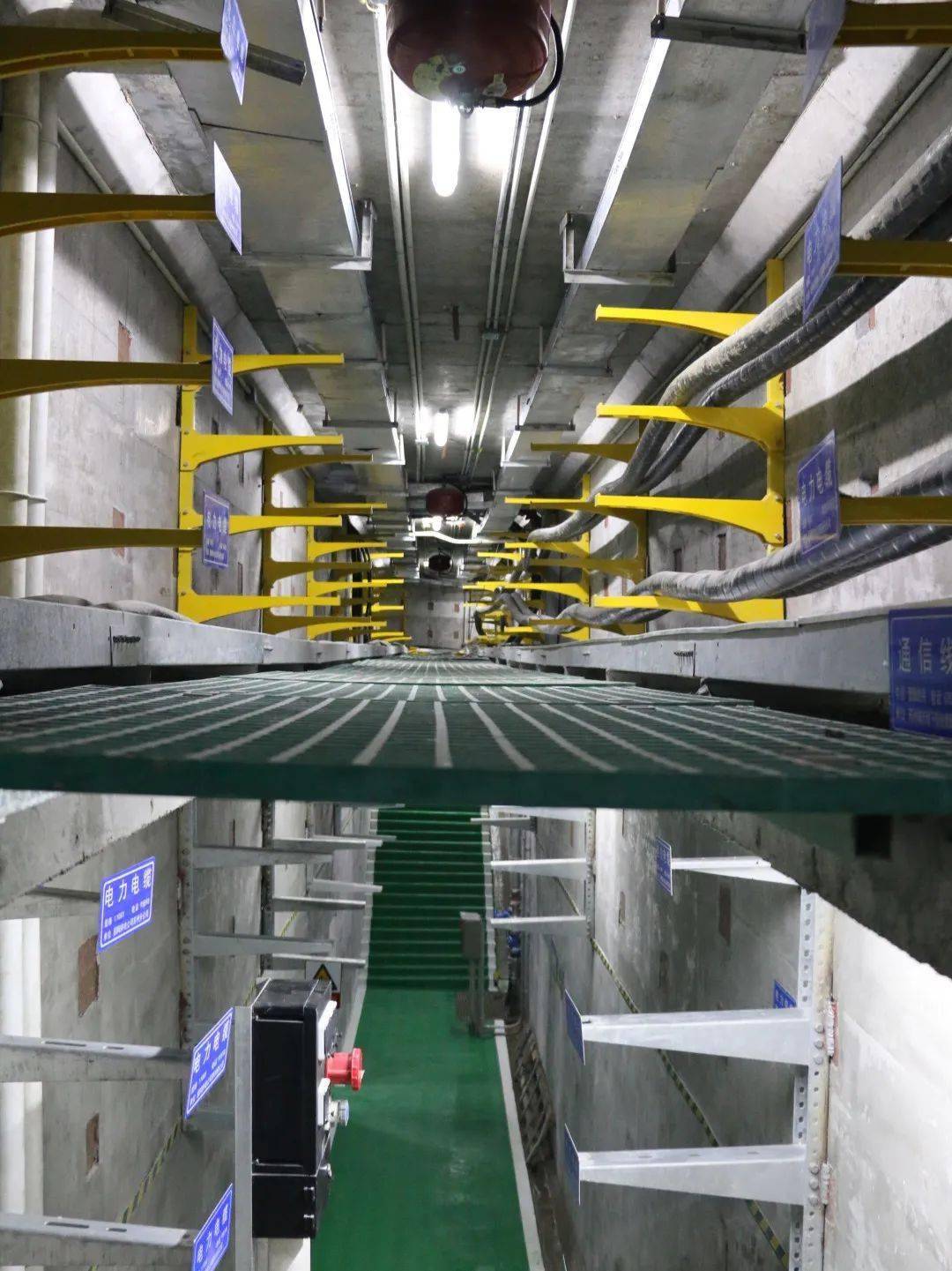 市委书记曹路宝视察城北路地下综合管廊