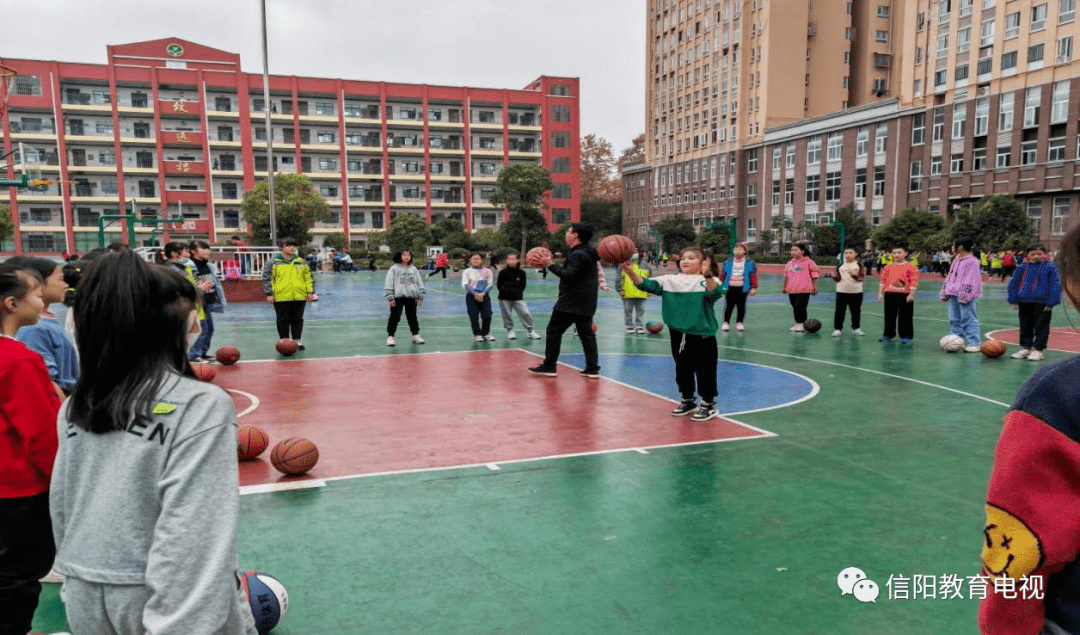 雙減政策抓落實課後服務綻精彩信陽市第三實驗小學課後延時服務紀實