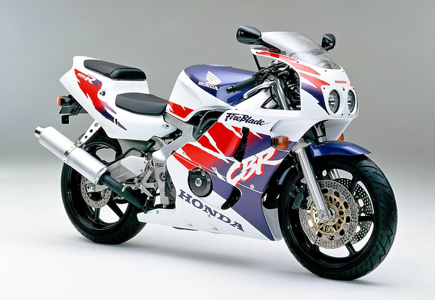 这才是hondacbr的老虎贴花