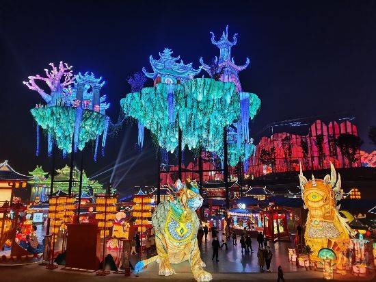 多图 | 自贡中华彩灯大世界的璀璨灯火