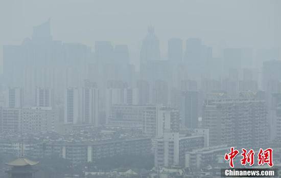 西湖|浙江杭州阴雨天气 城市景观缥缈如画