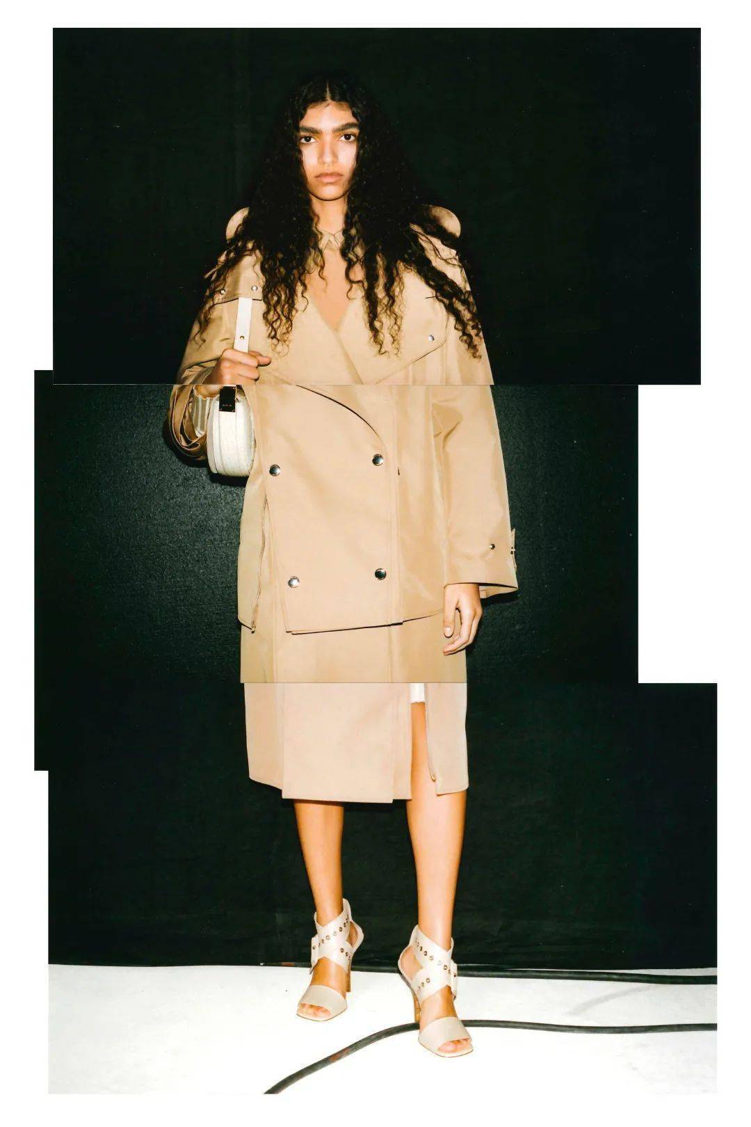 图案 Burberry 22早秋 | 关于疫情之下的设计思考