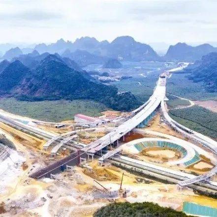 期待！今年南宁市将建成启用一批交通重大项目！_高速公路_铁路_西津