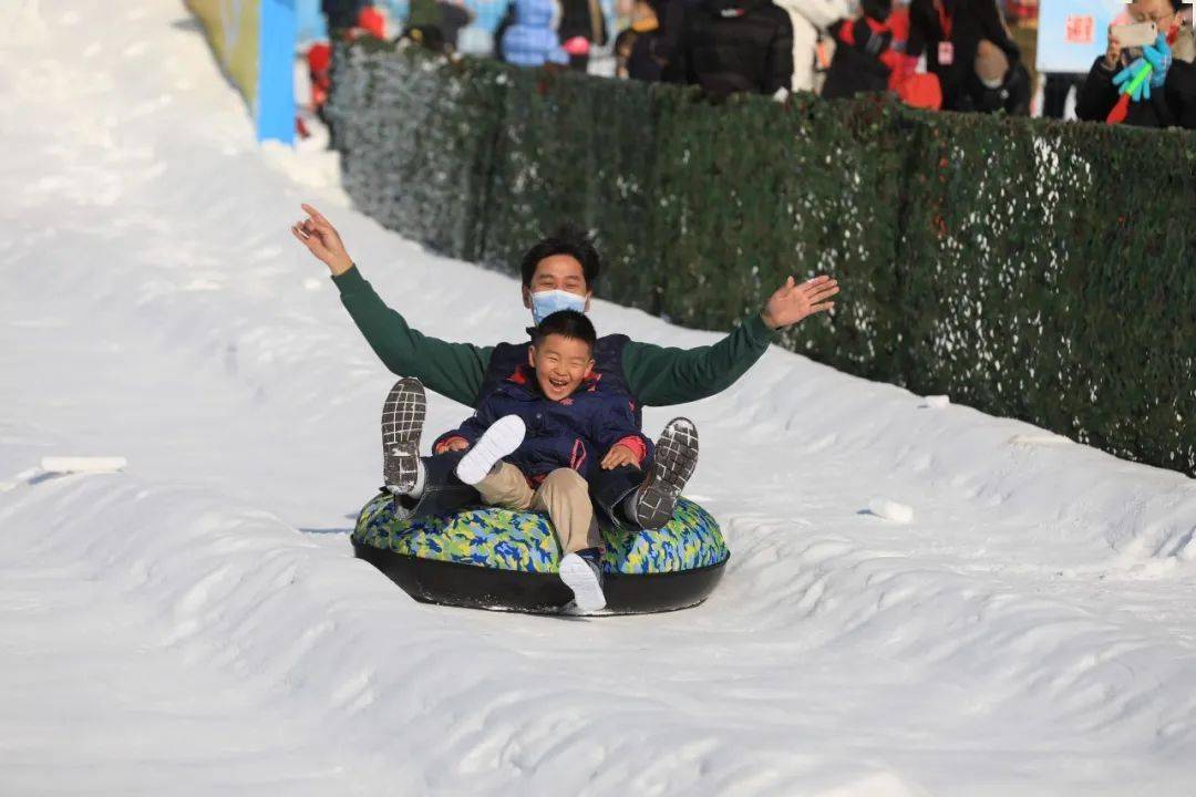 活动|来冰场撒欢！北京市属公园冰场、雪场逐渐开放迎客