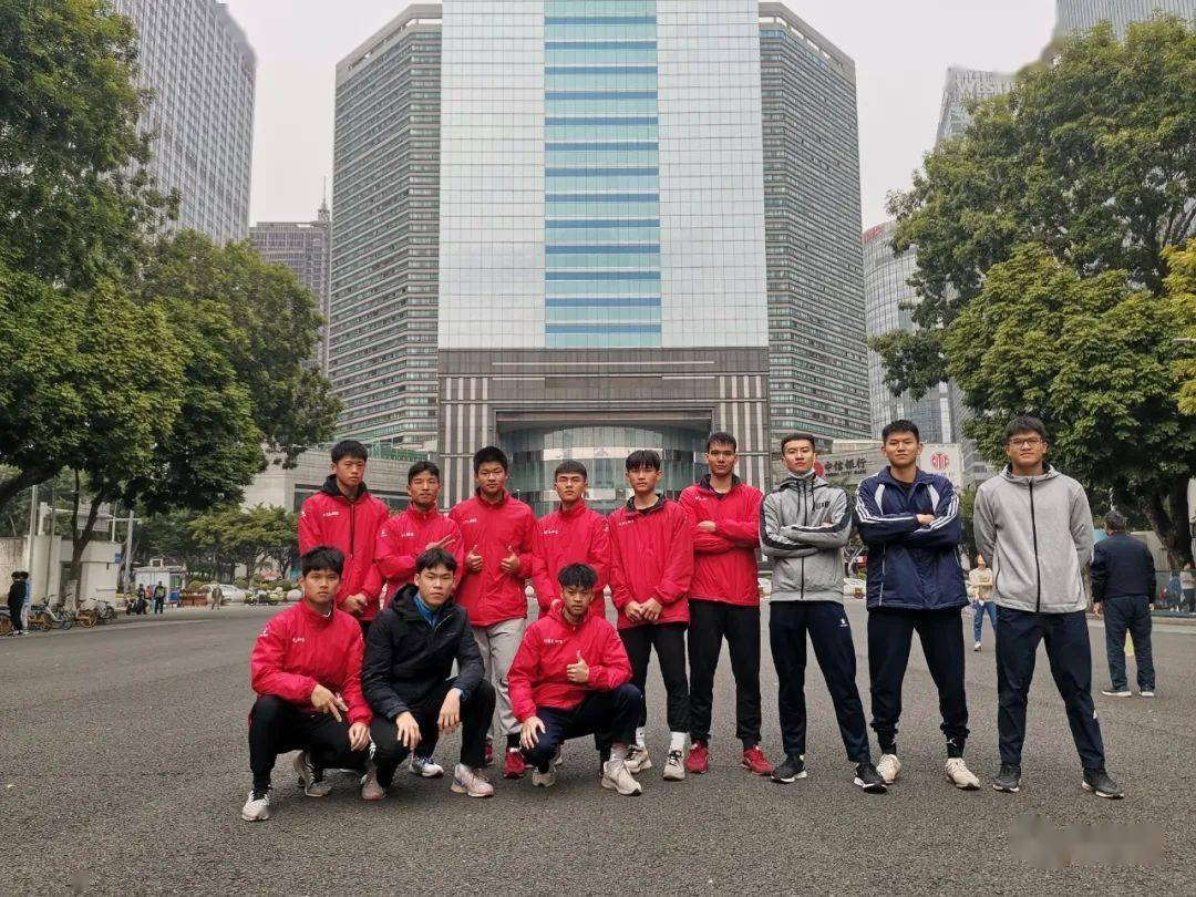 旌旗飘震天吼豪情赢未来湛江吴川一中2022年广东体育高考有奖征文