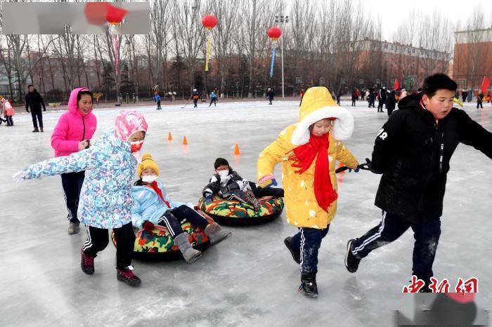 速滑|沈阳一小学欢度冰雪节 短道速滑世界冠军与孩子们共舞