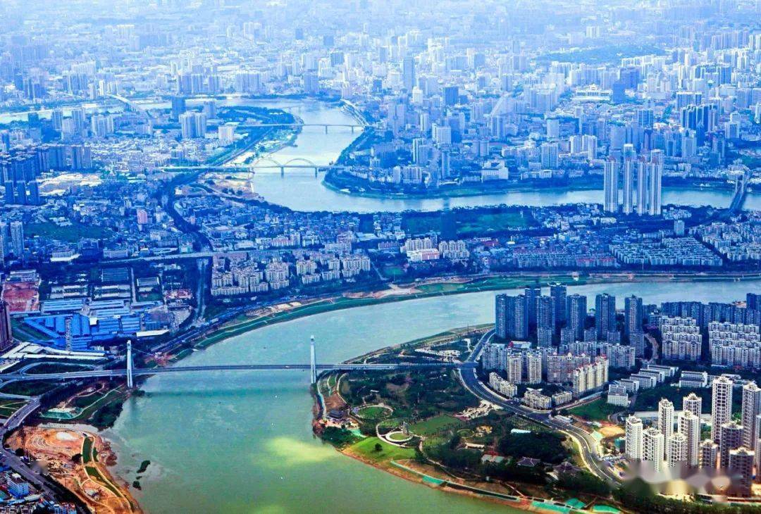 游遍中国广西秀甲天下壮美八桂