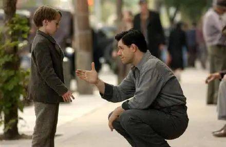 铁拳|《铁拳男人》落魄拳王为爱逆袭,值得一看