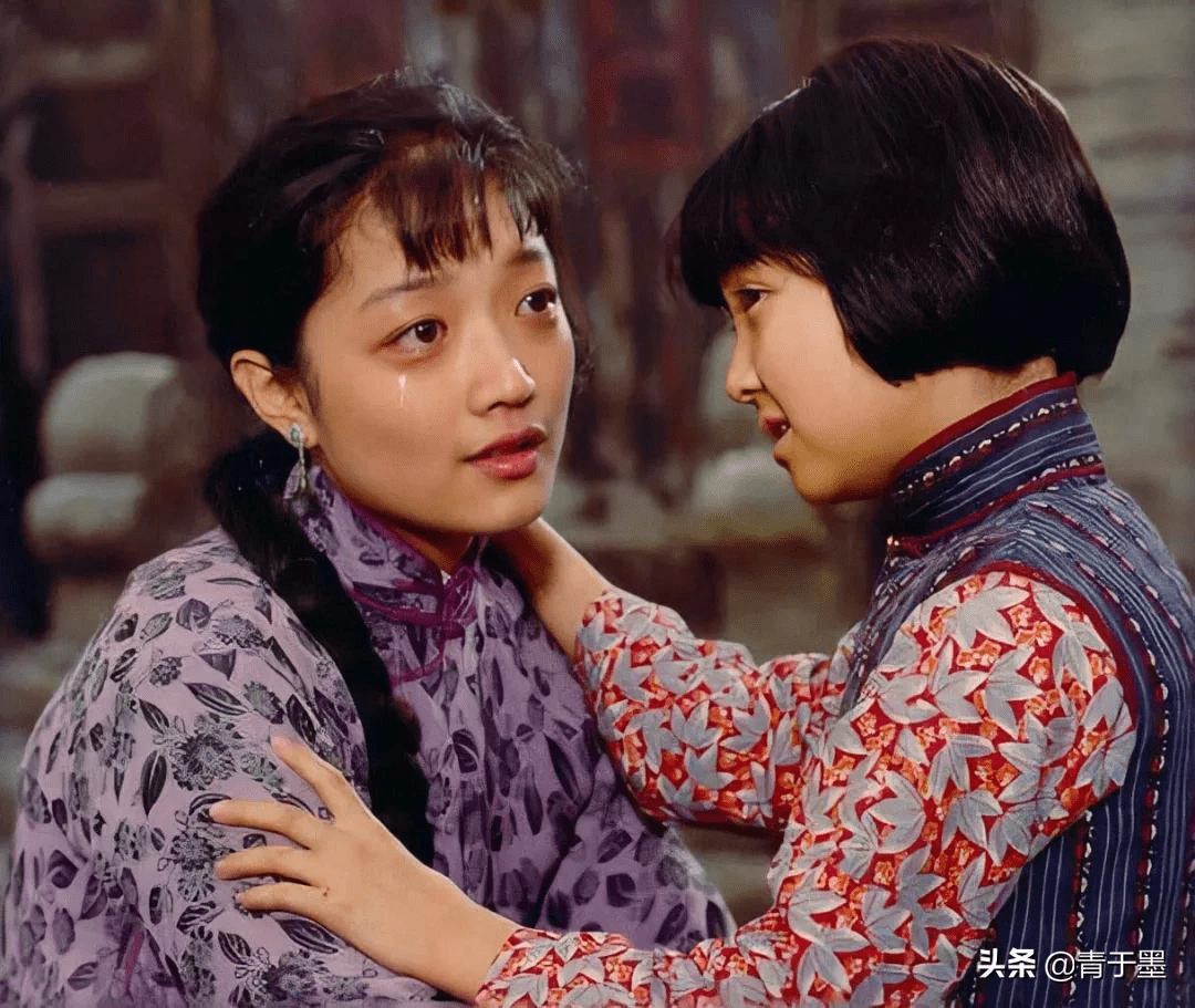 疯子女人的视频 4eb925a58288457697c11f0488b7390e.png