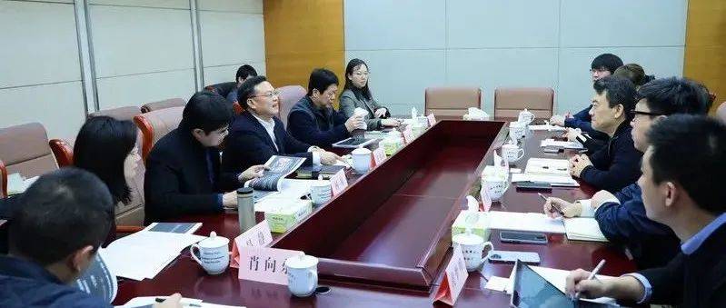 沈裕谋会见360集团总裁张备一行_中非_平台_建设
