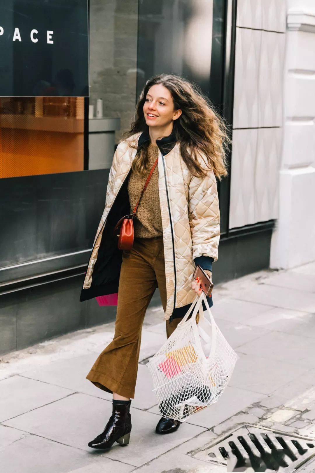 潮流时尚细跟靴子 6e4655e65994414f91057d7284e282b5.jpeg