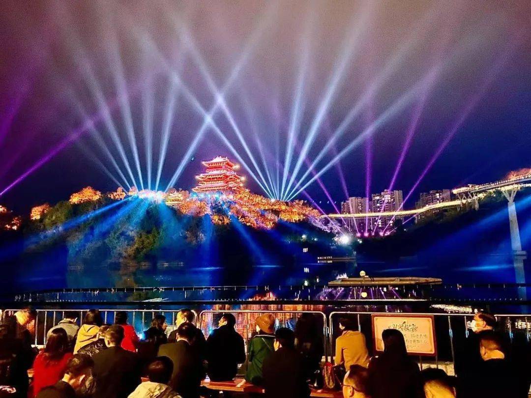 文昌湖灯会2022图片