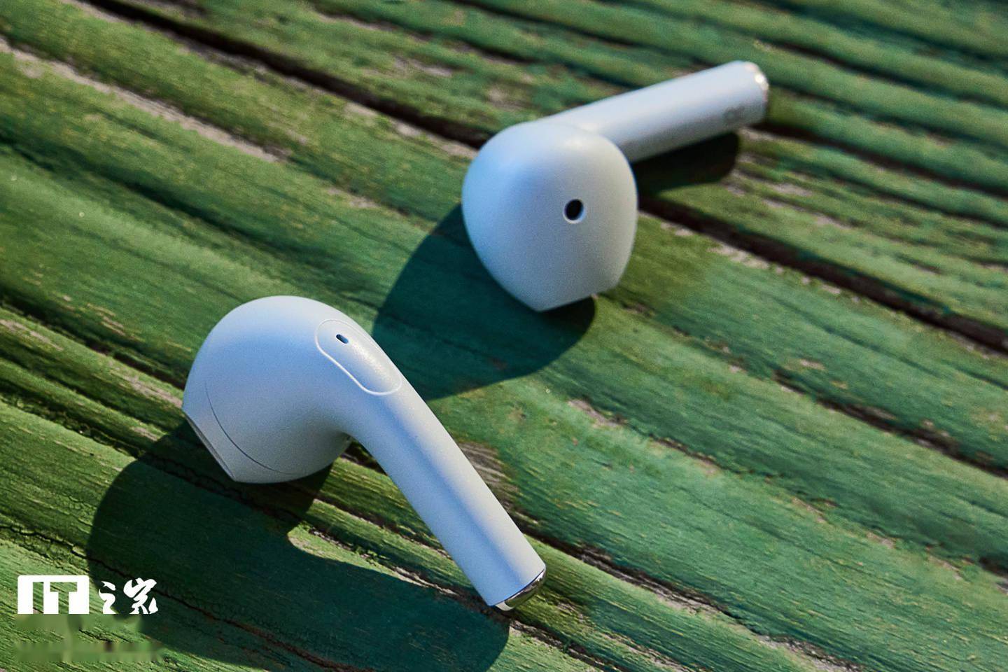 【IT之家开箱】努比亚新音C1真无线耳机图赏：清新雅致，小巧够用