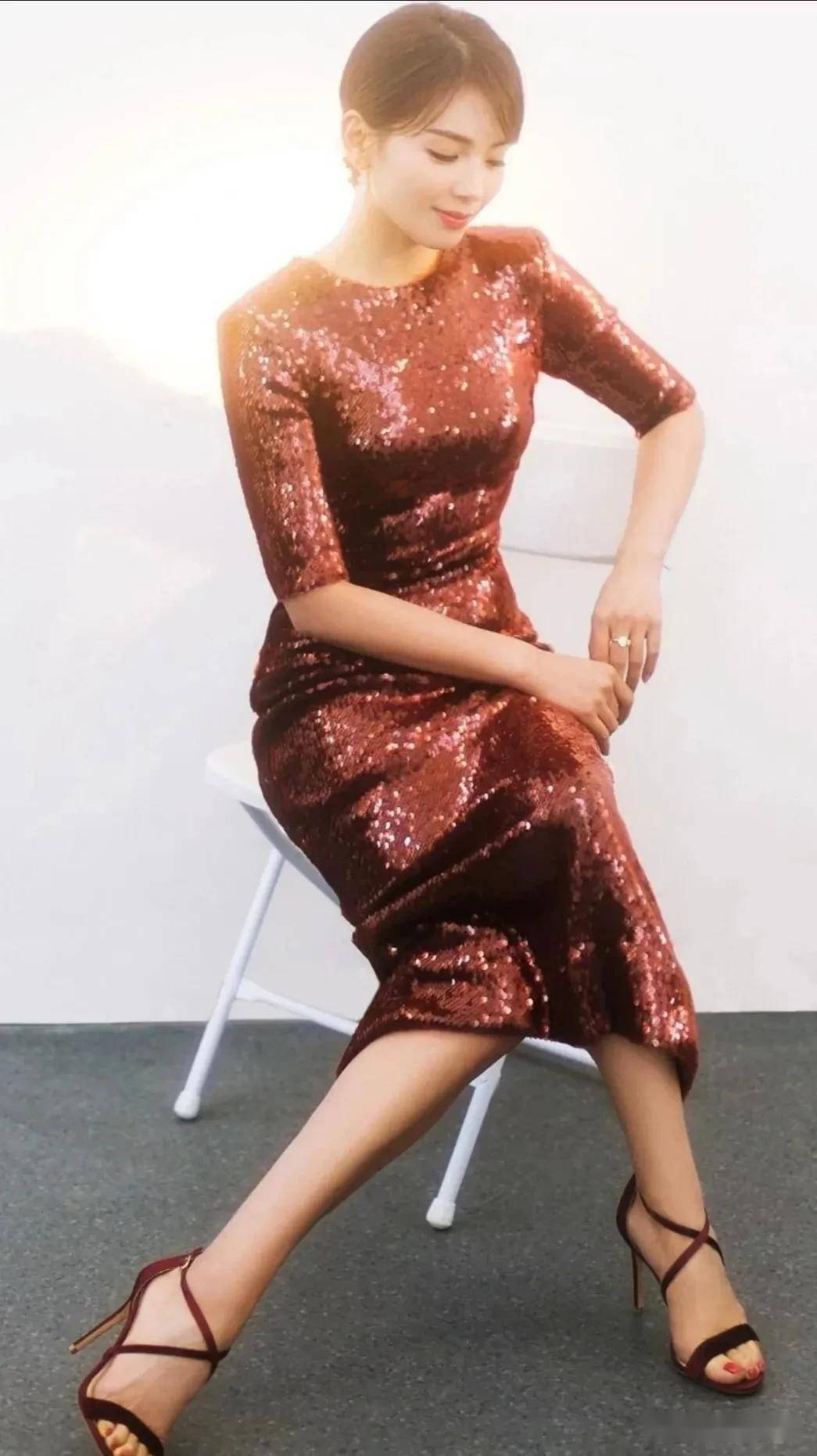 刘涛:优雅的坐姿_刘涛_坐姿