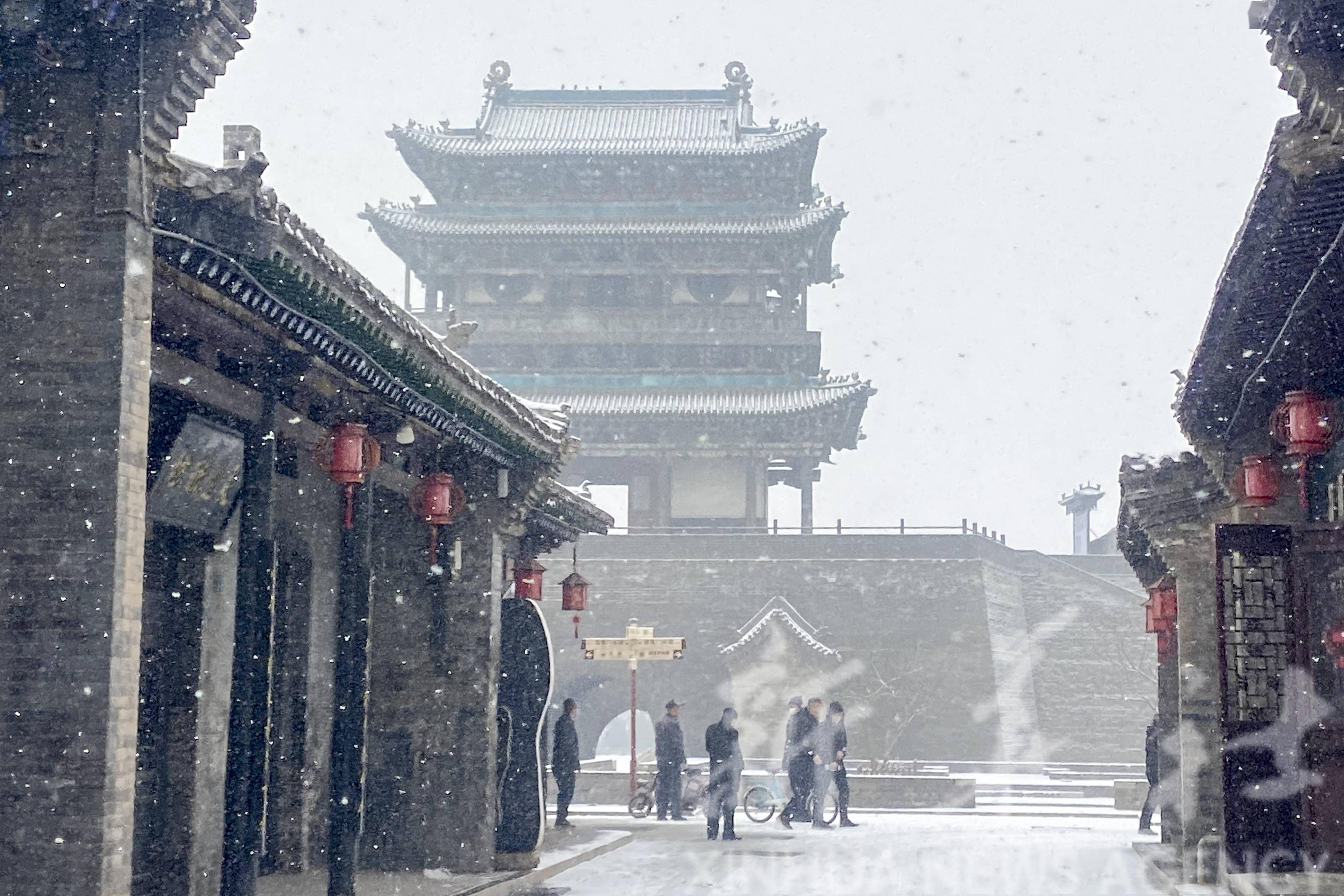 影响|平遥古城迎降雪