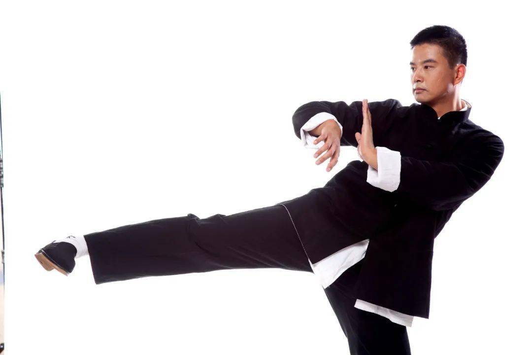 5种咏春拳法动作虽简但胜在招数灵活多变进攻强劲