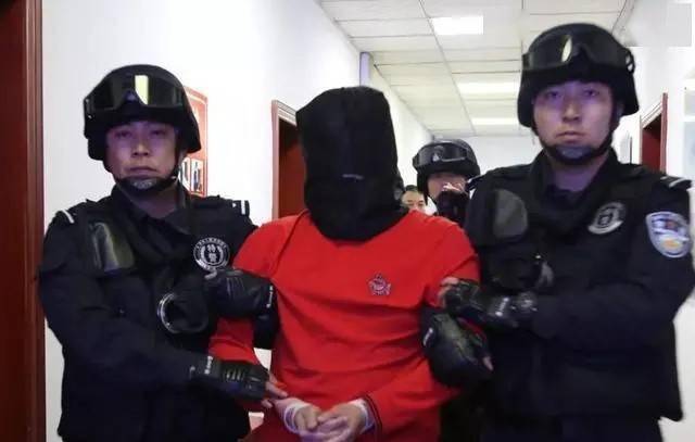 1998年长春黑老大梁旭东被捕后扬言两个月出去后来结局怎样