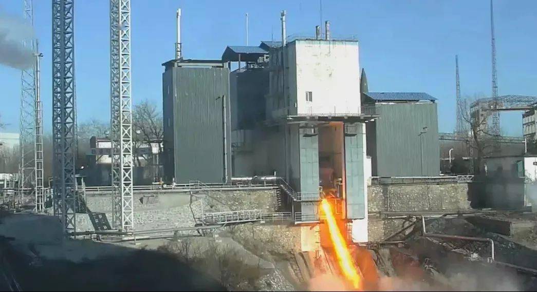 25吨级氢氧发动机试验成功，登月球、去火星靠它了。。。