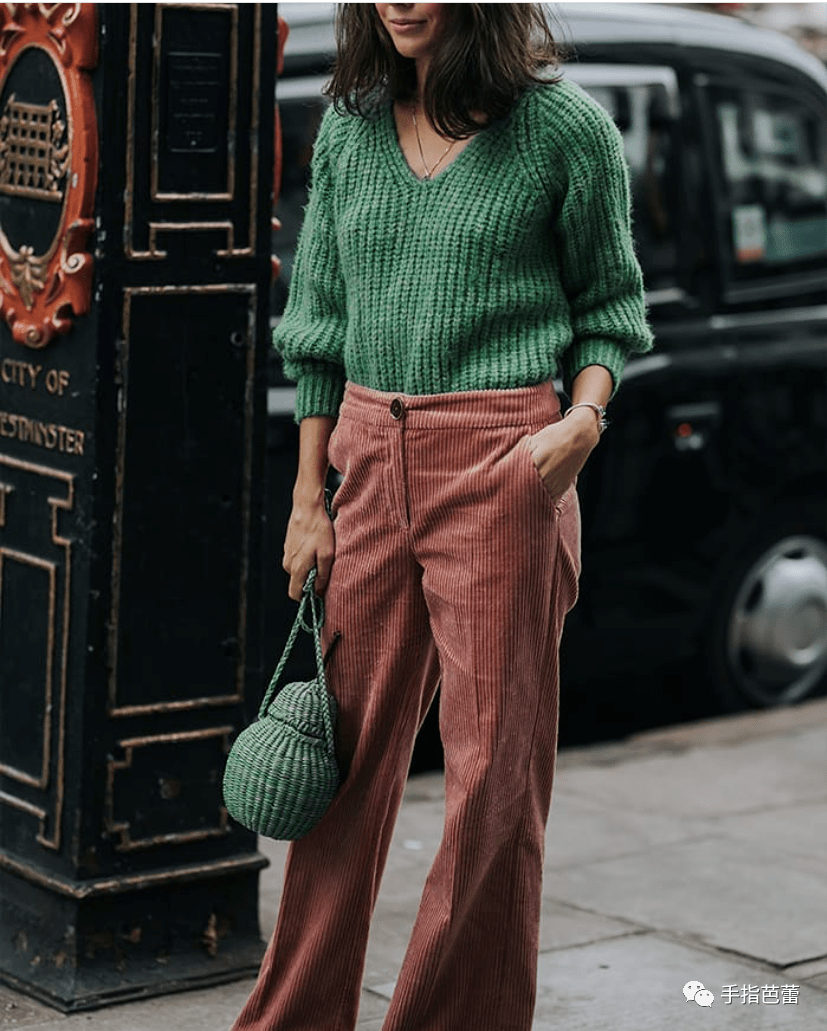 让红与绿穿出动人气质 成为时尚穿搭中亮眼元素_红色_绿色_古典式