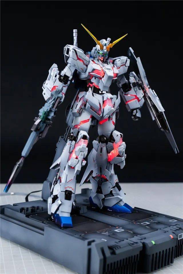 小t高达秀mgexrx0独角兽unicorngundam