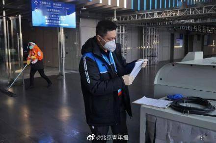 国家体育馆安装调试物品自动消杀机