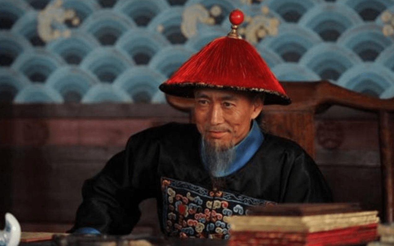 于成龙:清朝第一廉吏,45岁当官喜爱微服私访,为官19年连升11级